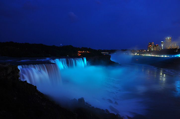 Royal blue: Niagara Falls is illuminated to celebrate the birth of the royal baby 