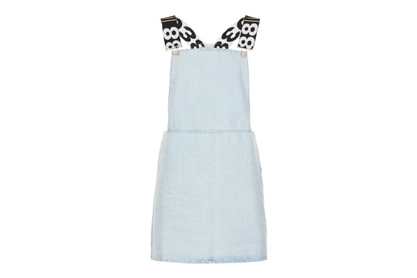 Summer dresses: Summer dresses denim dungaree dress with black and white straps by Topshop