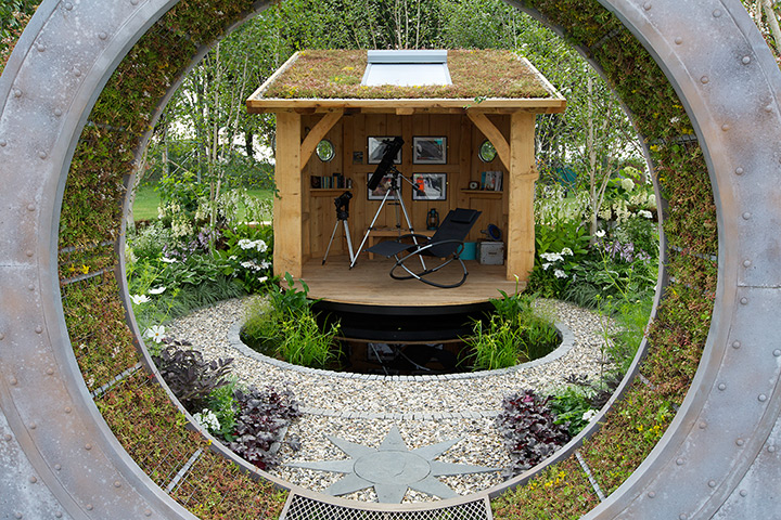 RHS Tatton: The Star Gazer's Retreat garden designed by Mike Russell