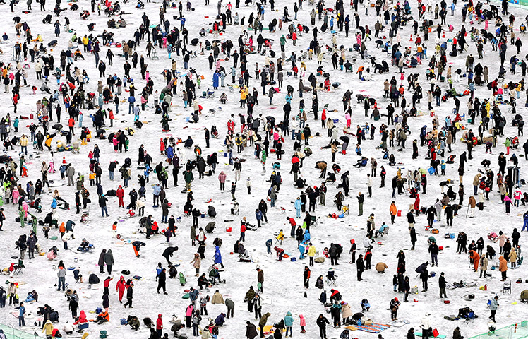 eyewitness tradition: Hwacheon Sancheoneo Ice Festival