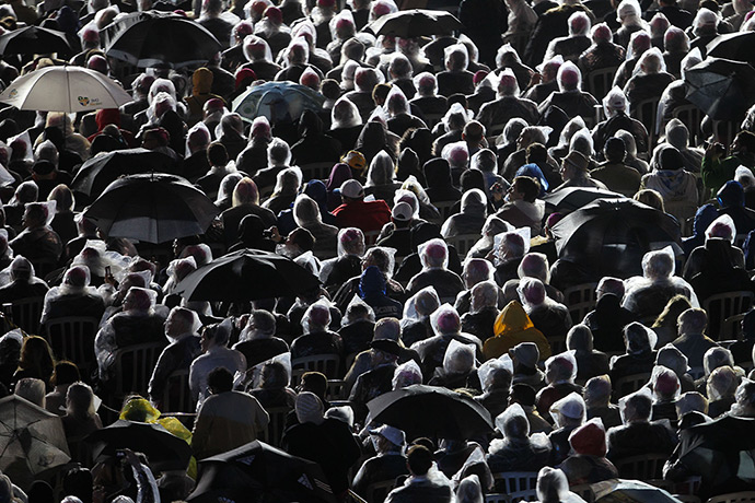 Pope Brazil updated: Pope Francis arrives for a World Youth Day celebration
