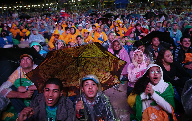 Pope Brazil updated: Pope Francis Celebrates Mass On Copacabana Beach