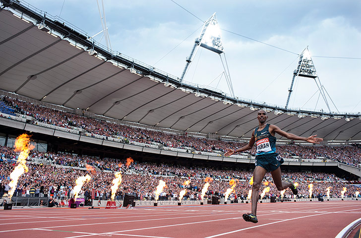 anniversary games: Mo Farah crosses the line to win the 3,000m 