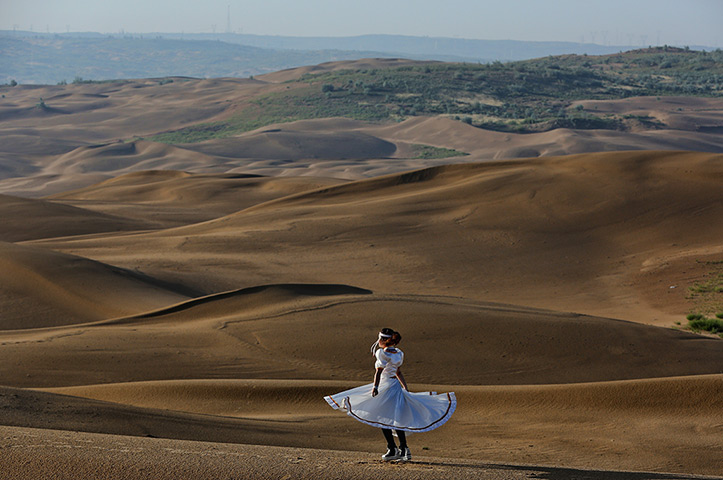 Sounding Sand Desert: Sounding Sand Desert In Inner Mongolia