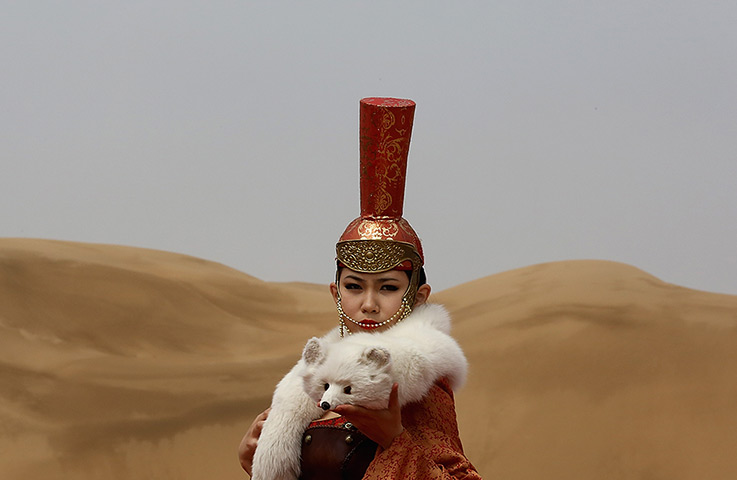 Sounding Sand Desert: Sounding Sand Desert In Inner Mongolia