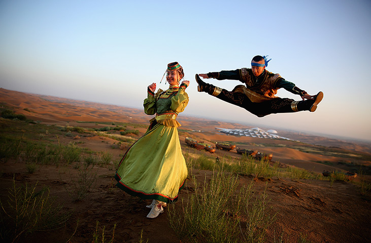 Sounding Sand Desert: Sounding Sand Desert In Inner Mongolia