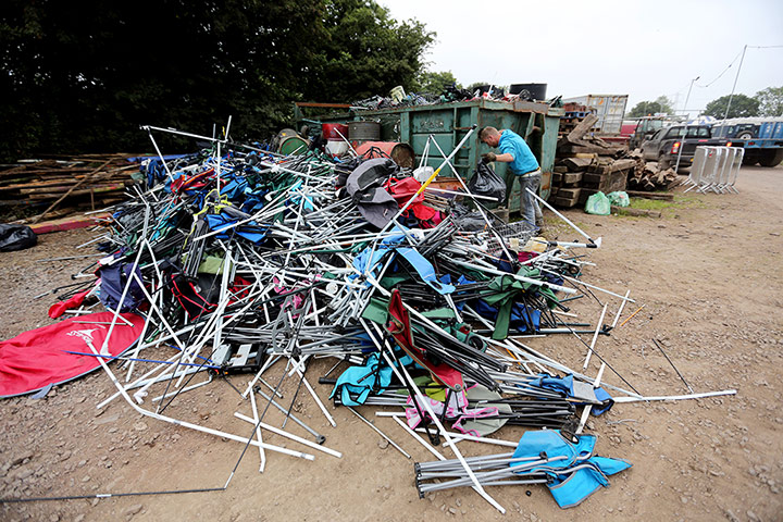 Glasto cleanup: Glasto cleanup