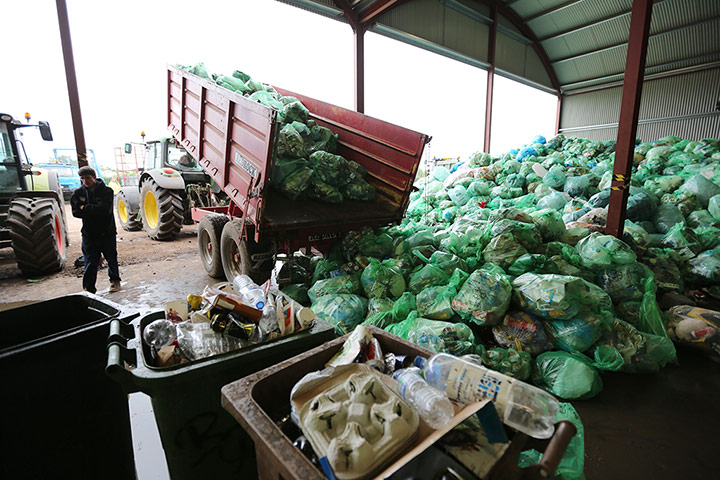 Glasto cleanup: Glasto cleanup