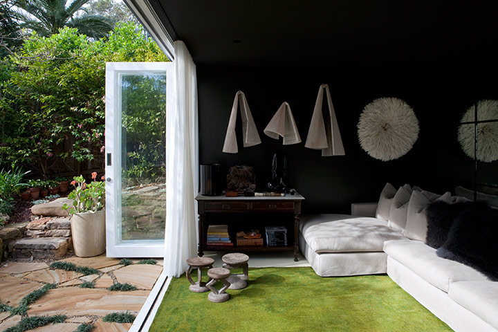 homes - stylists feature: room opening out to terrace 