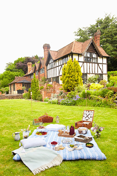 Posh Picnic-in pictures: Posh Picnic - picnic items in garden of tudor house
