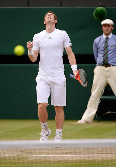 Tom Jenkins Day 9: Andy Murray celebrates winning the match