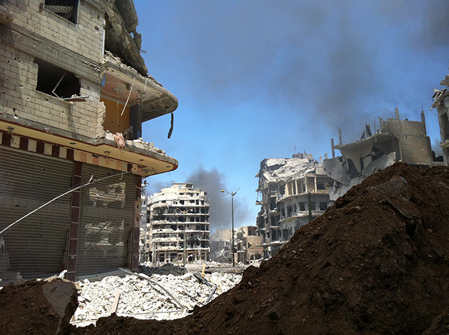 Homs destruction: Damaged buildings in the Khalidiyah area of Homs