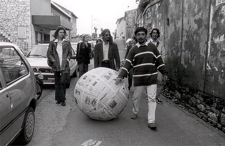 Exhibitionist0607: Do It 2013