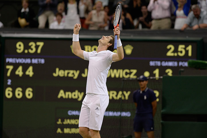 Andy Murray's Semi: Andy Murray celebrates