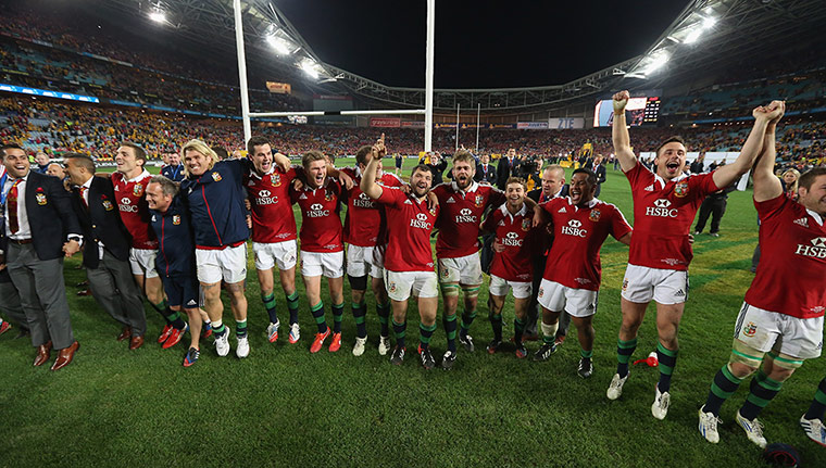 Lions final test: The players celebrate on the pitch