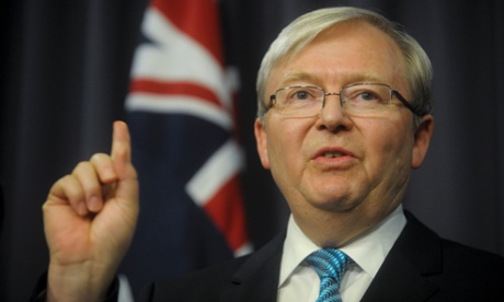 Kevin Rudd sporting a questionably bright blue tie: what could this mean?