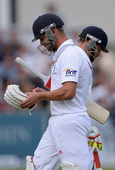 cricket3: 4th ashes test day three