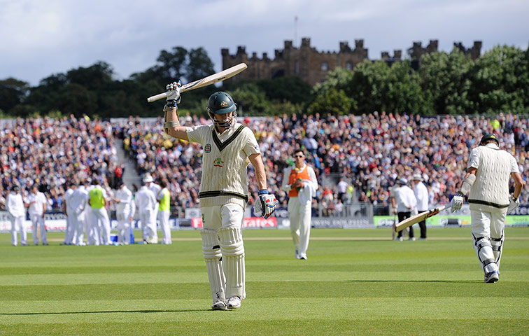 cricket3: 4th ashes test day three