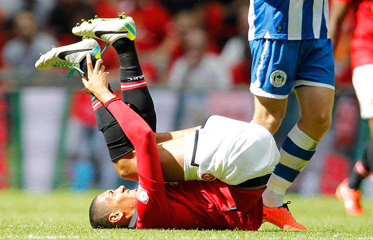 football: MANCHESTER UNITED V WIGAN ATHLETIC, THE FA COMMUNITY SHIELD