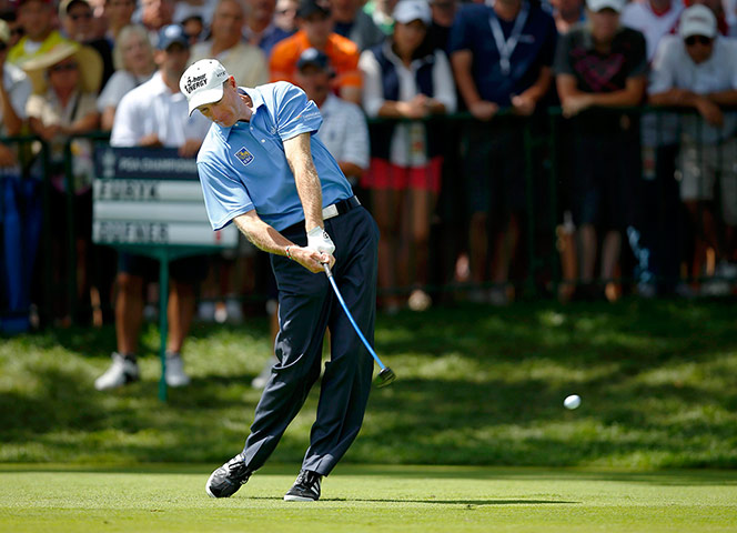 sport - golf: Jim Furyk of the U.S. tees off