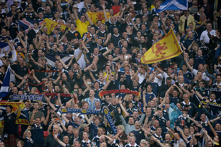 England v Scotland: The Scottish fans are in fine voice as the game kicks off