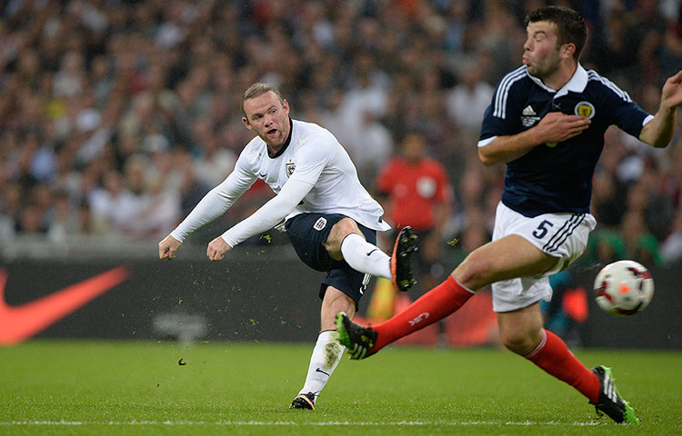 England v Scotland 2: Wayne Rooney shoots
