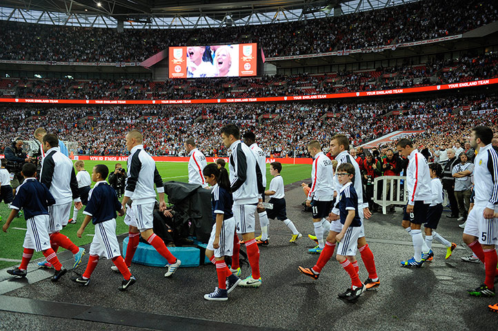 England v Scotland 2: The two teams emerge from the tunnel