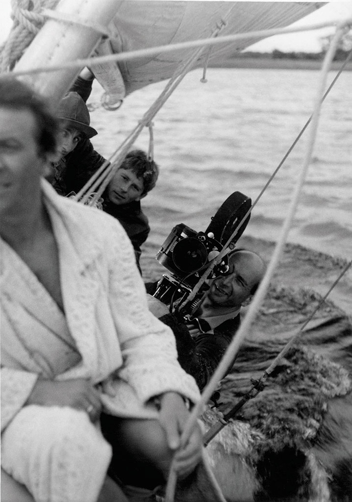 Roman Polanski with Jerzy Lipman filming Knife in the Water