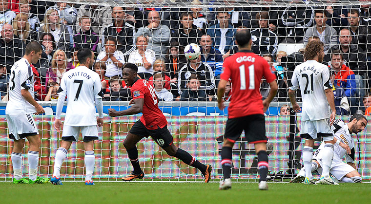 Swansea v United: Danny Welbeck scores the 2nd goal