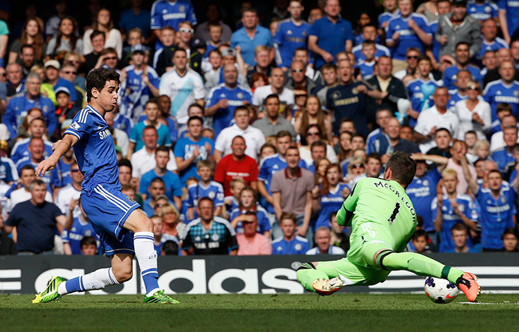 Chelsea v Hull: Chelsea's Oscar shoots and scores