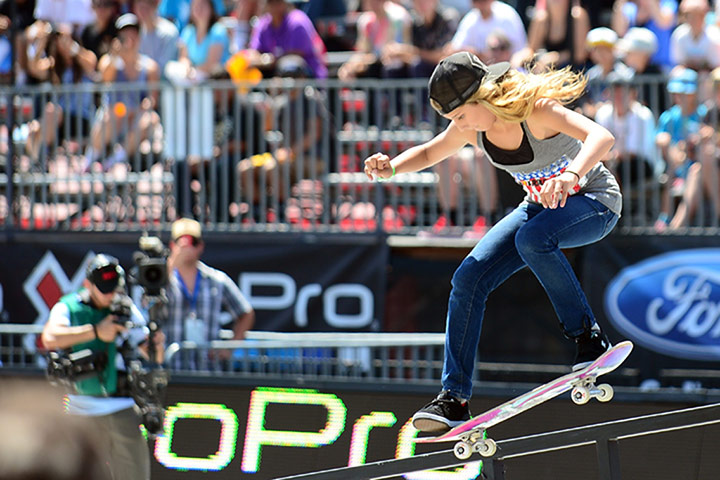 x games: Alana Smith, 12, competes in the Women's