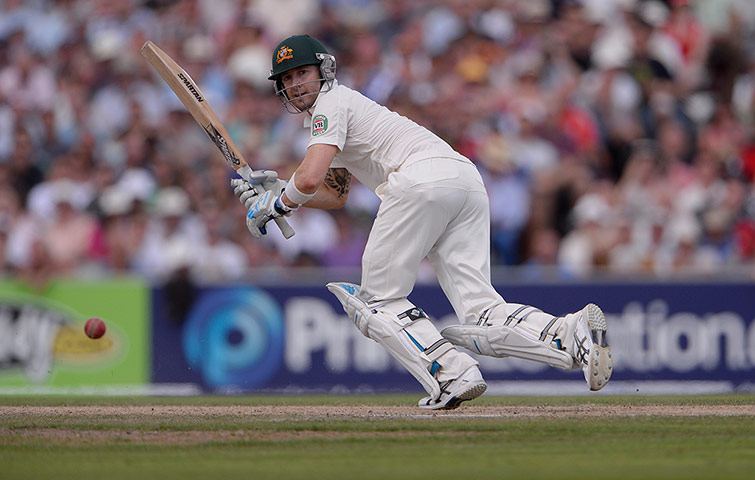 ashes 3rd test day 2: Michael Clarke batting 
