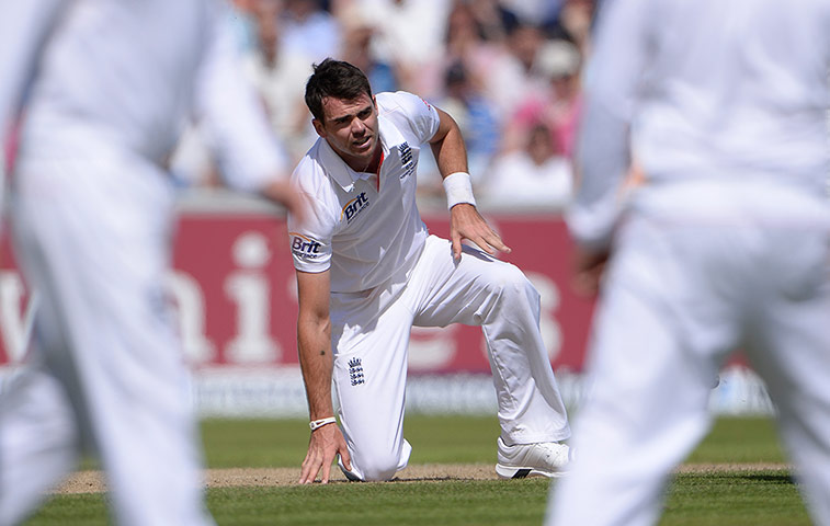 ashes 3rd test day 2: Jimmy Anderson