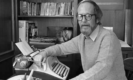 Elmore Leonard in 1983