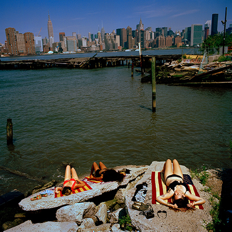 Big Picture - in pictures: Big picture - NYC SPF sunbathing