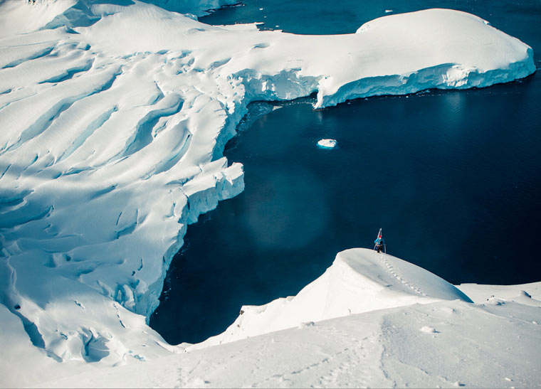 photo of a skiing expedition by Jim Harris