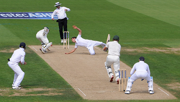 Ashes cricket --: 5th ashes test day one
