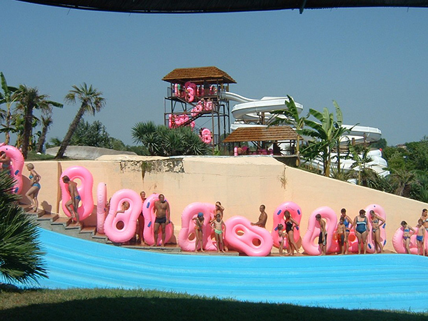 Readers Pictures - slide: Readers Pictures - slide