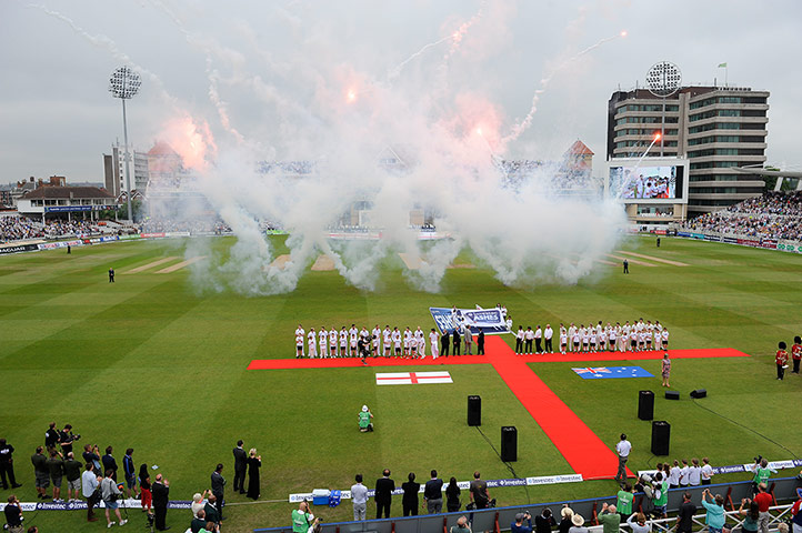 1st test - best pics: 1st ashes test day one