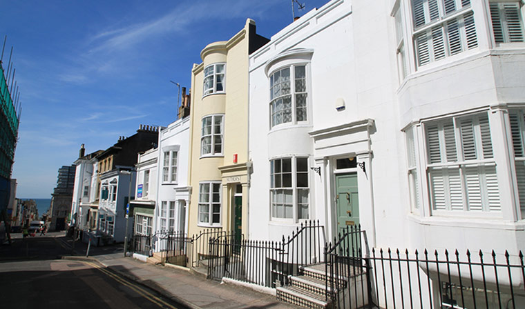 Snooping around (23 Aug): Brighton townhouse 