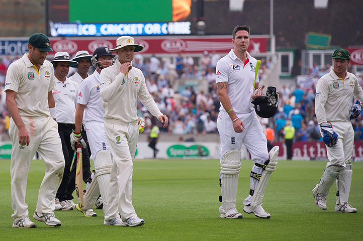 ashes 2013..: 5th ashes test day three