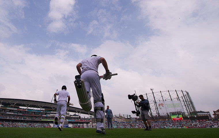 cricket: 5th ashes test day five