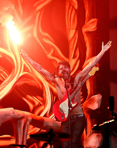Reading festival: Simon Neil of Biffy Clyro performs during Sunday at Reading