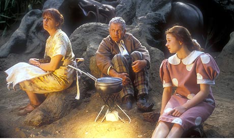 Penelop Wilton, Ian Holm and Rebecca Callard in the Borrowers