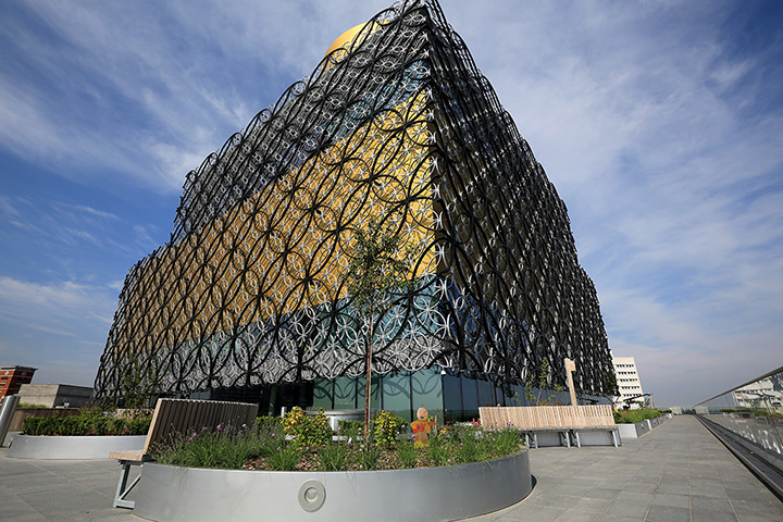 Birmingham Library: The outdoor roof terrace garden