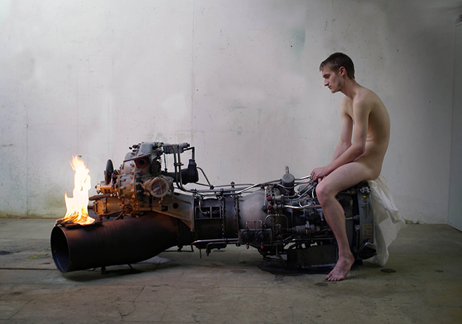 exhibitionist 31/08: Roger Hiorns