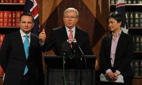 Prime Minister Kevin Rudd (centre), Treasurer Chris Bowen (left), and Minister for Finance Penny Wong address the media during a press conference at the Parliamentary offices in Melbourne, Thursday, Aug. 29, 2013.