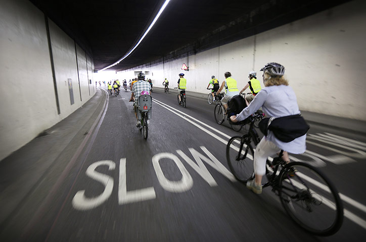 RideLondon: Participants enjoy a traffic free ride through a tunnel 