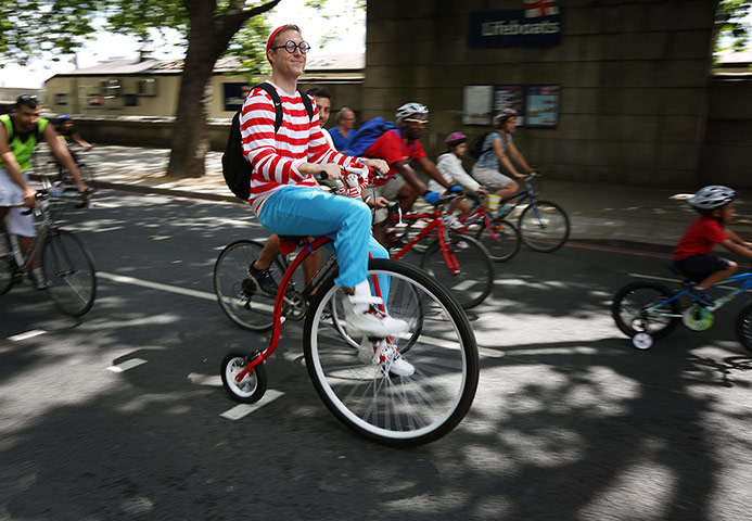 RideLondon: 'Wally' is spotted cycling along London's South Bank