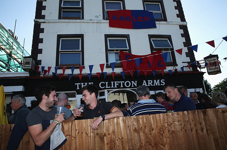 Football roundup gallery: Football roundup gallery